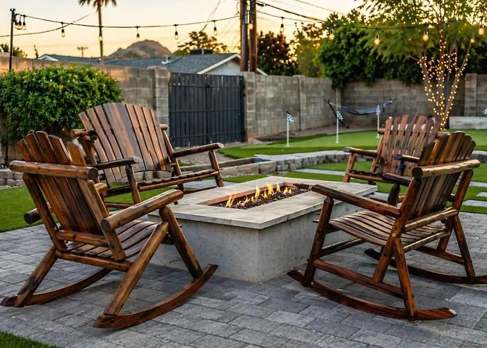 Dom wakacyjny Desert Escape Putting And Fire Pit
